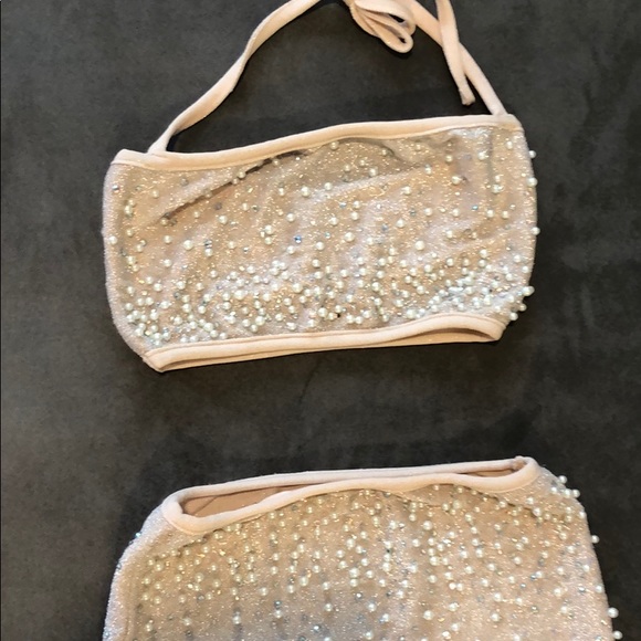 Crop top & pencil skirt! - Picture 4 of 7